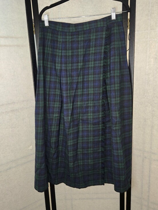 KGR Dresses & Skirts - Vintage Green Blue Black Plaid Wool Midi Wrap Skirt Size 14 Cottagecore